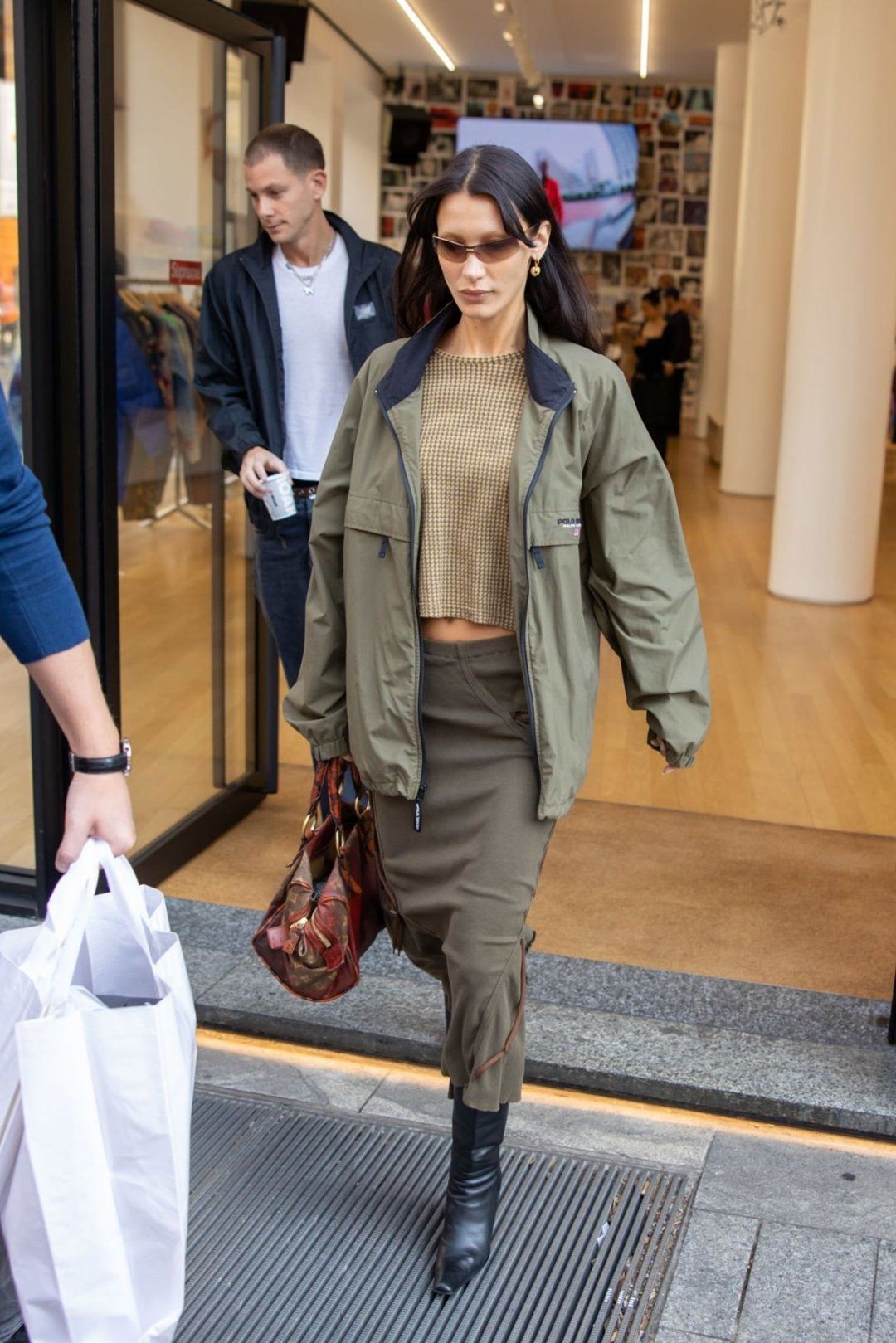 Bella Hadid Inspired K-Fashion Look #62