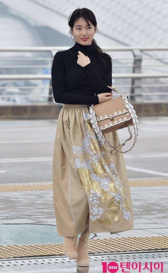 Cardigan & Skirt — Korean Street Style