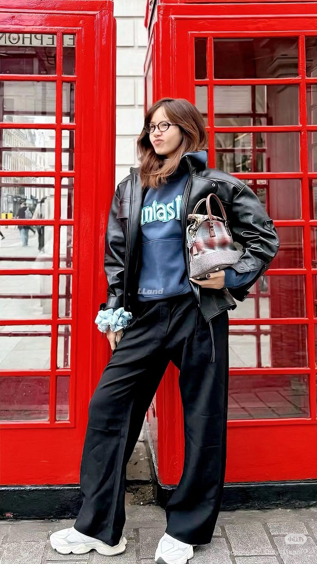 Cardigan & Sweatpants — Korean Street Style