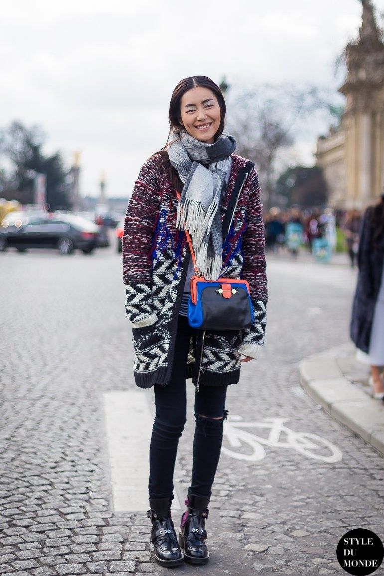 Cardigan & Sweatpants — Korean Street Style