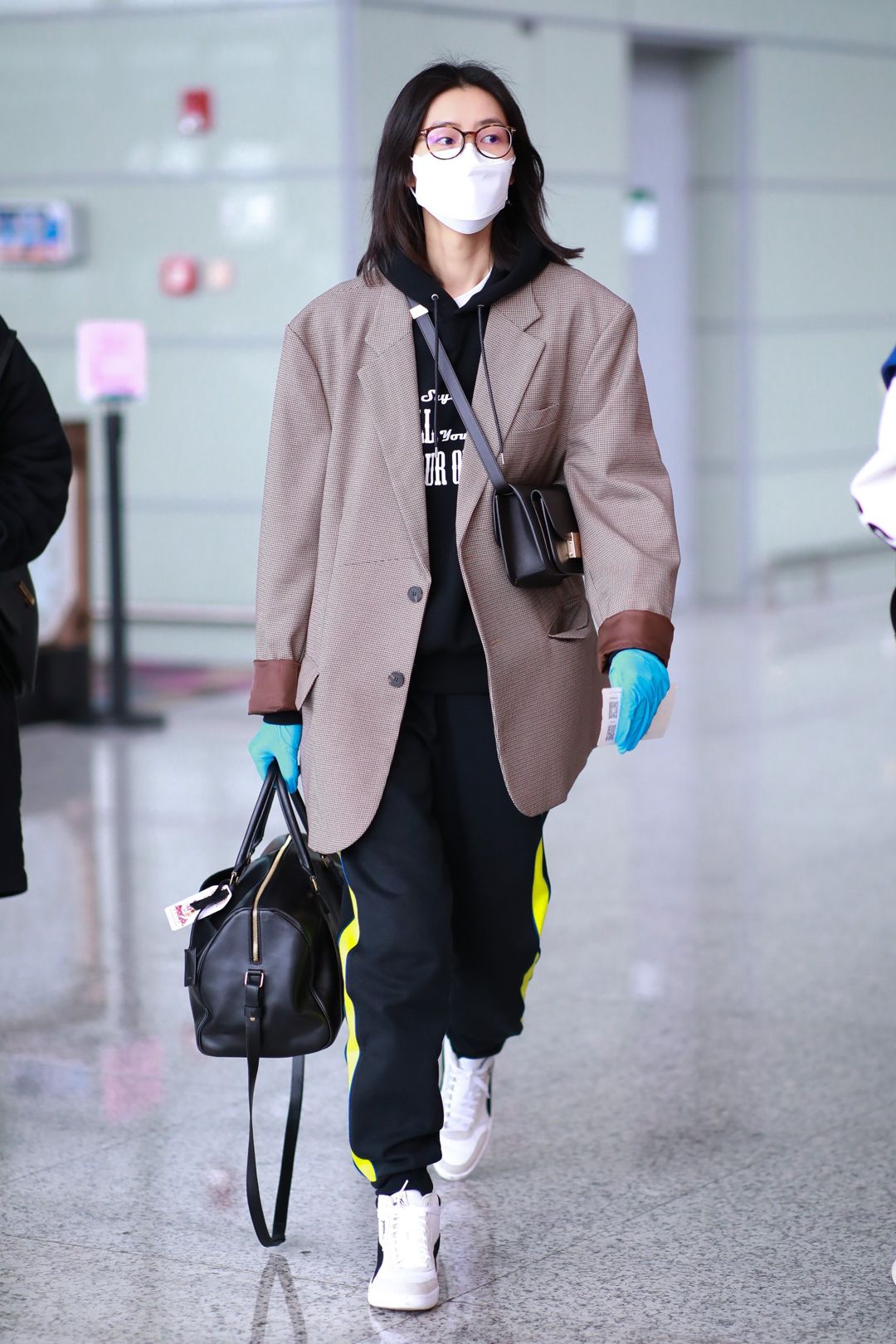 Cardigan & Sweatpants — Korean Street Style