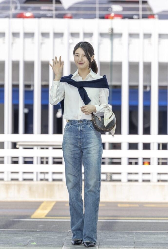 Cardigan & Sweatpants — Korean Street Style