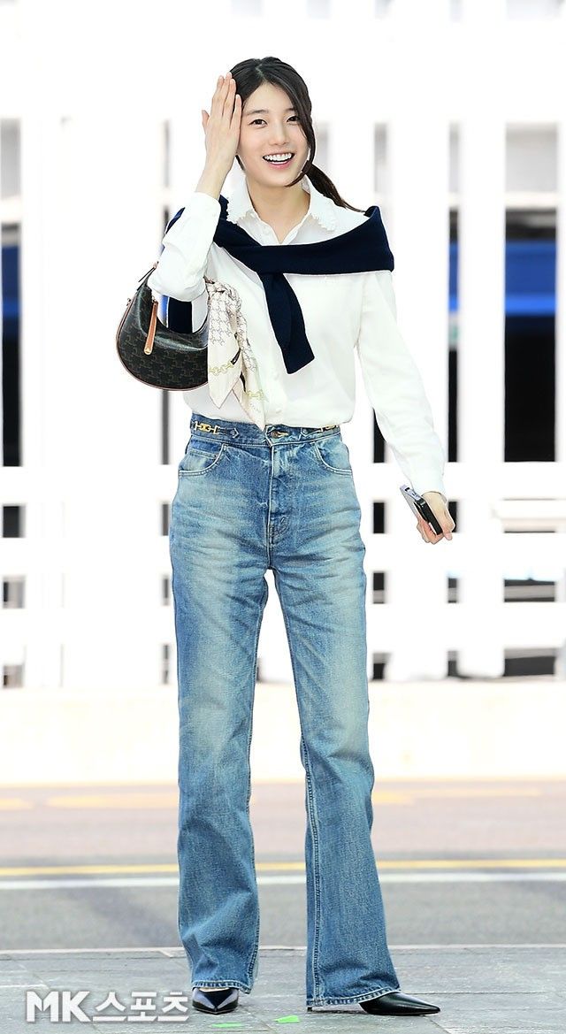 Cardigan & Sweatpants — Korean Street Style