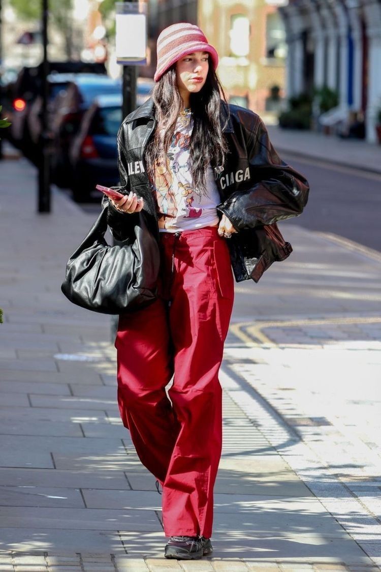 Cardigan & Sweatpants — Korean Street Style