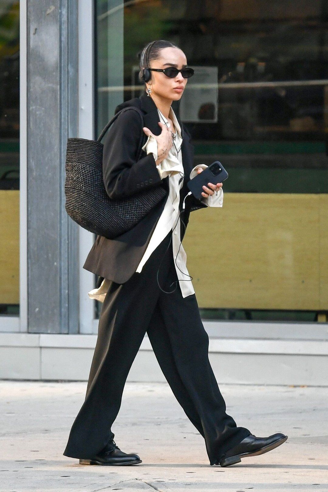 Cardigan & Sweatpants — Korean Street Style
