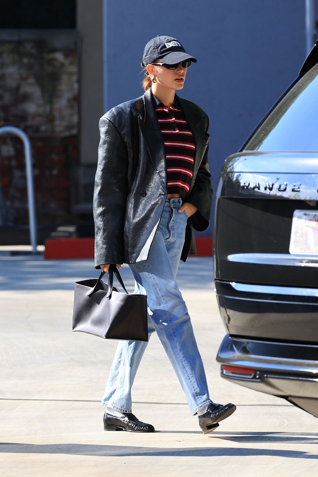 Cardigan & Sweatpants — Korean Street Style
