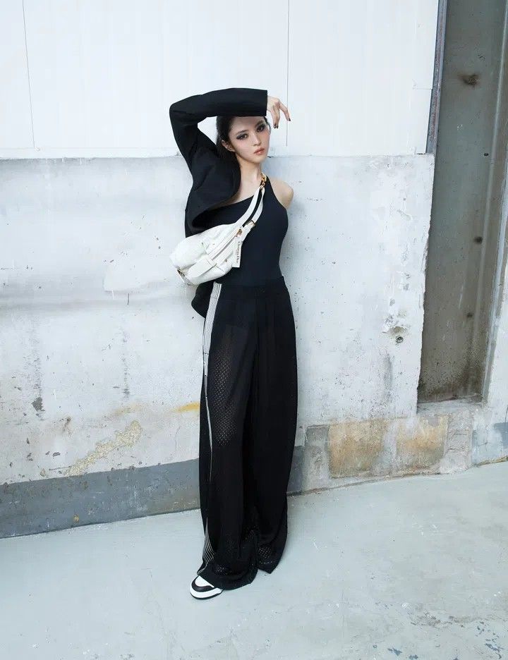 Cardigan & Sweatpants — Korean Street Style