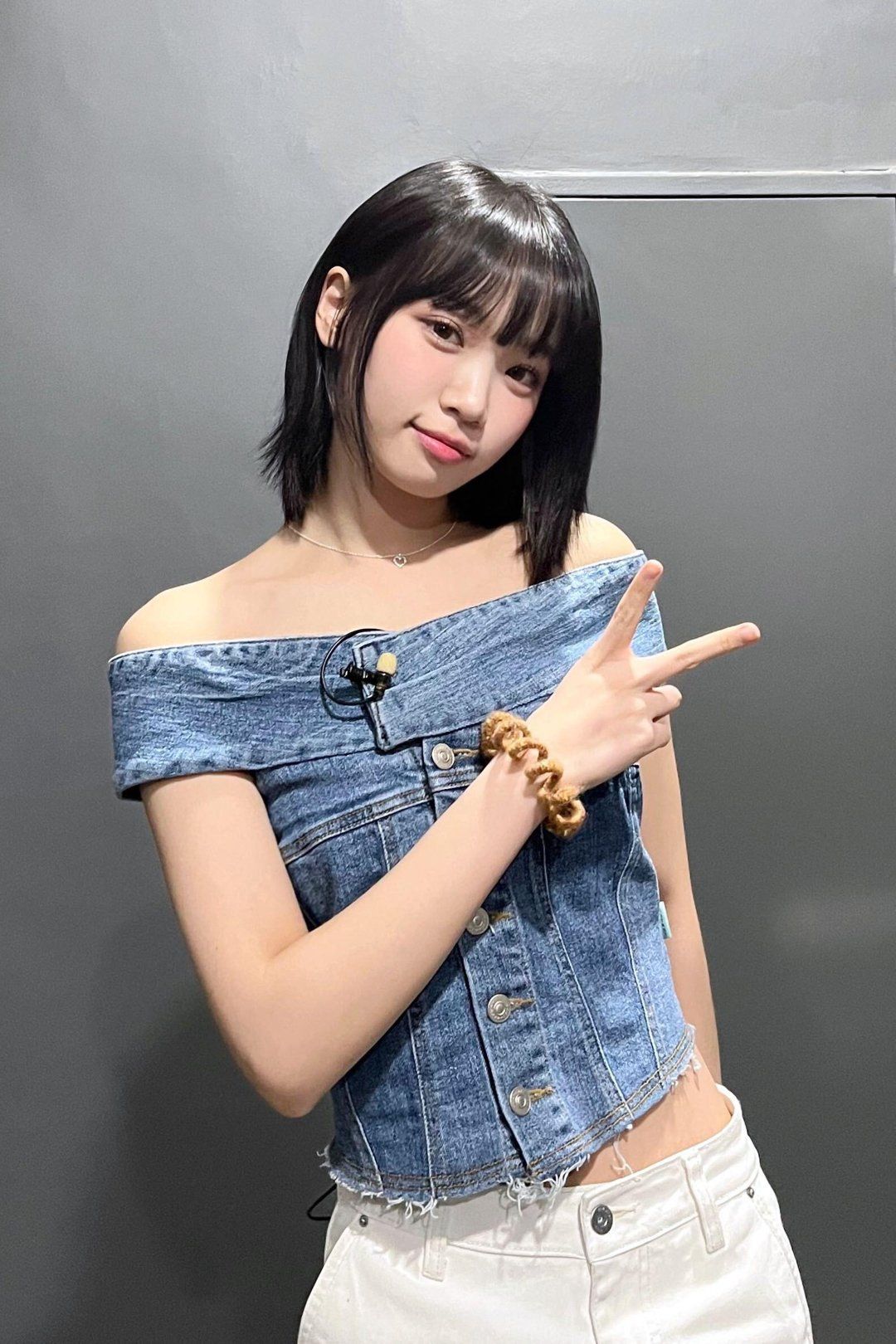 Chaewon LE SSERAFIM Inspired K-Fashion Look #4