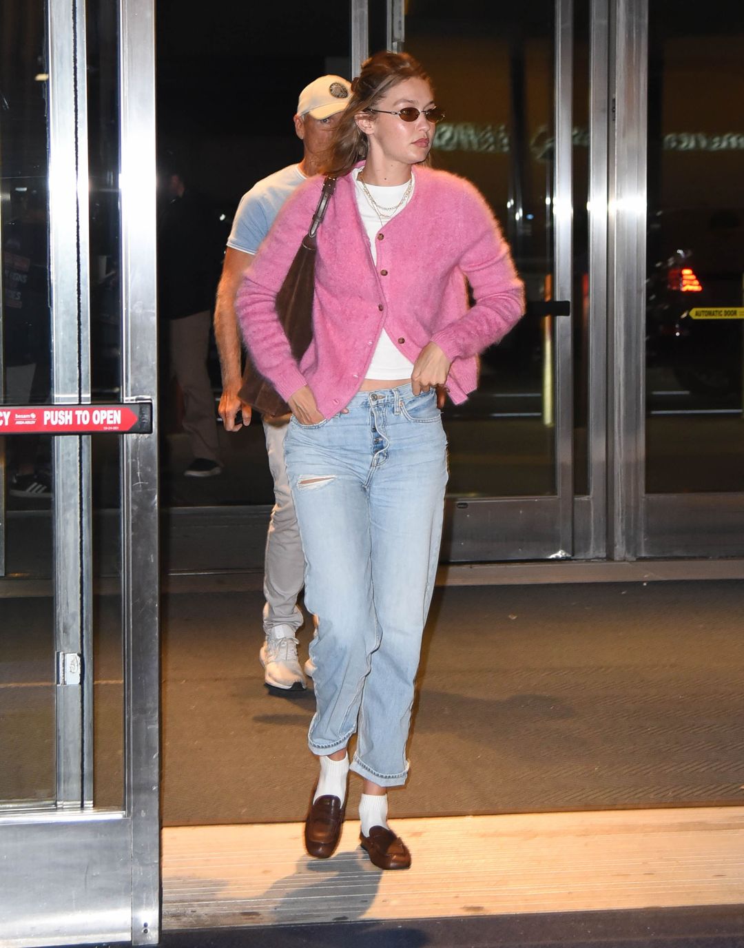 Gigi Hadid Inspired K-Fashion Look #24