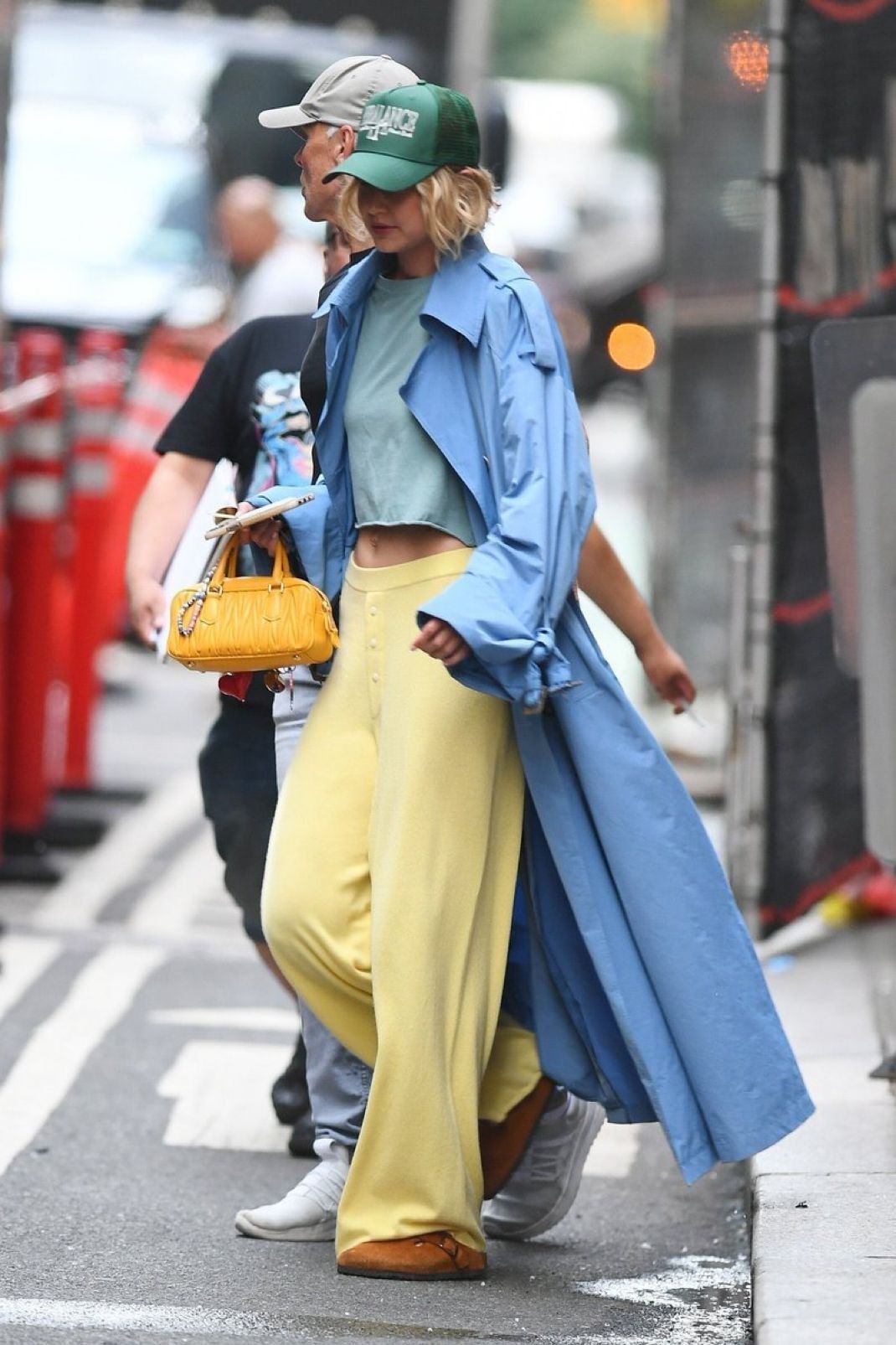 Gigi Hadid Inspired K-Fashion Look #29