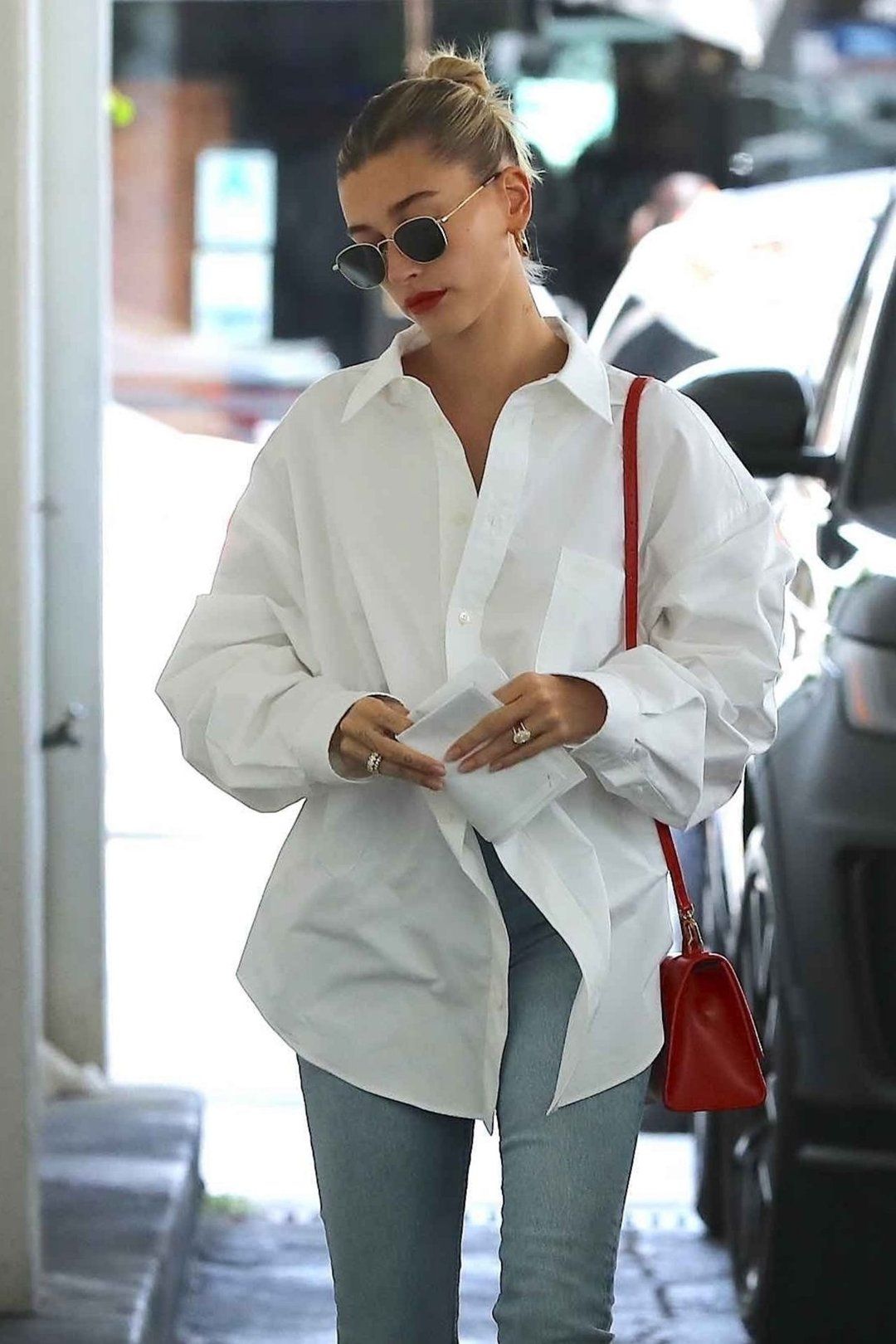Hailey Bieber Inspired K-Fashion Look #59