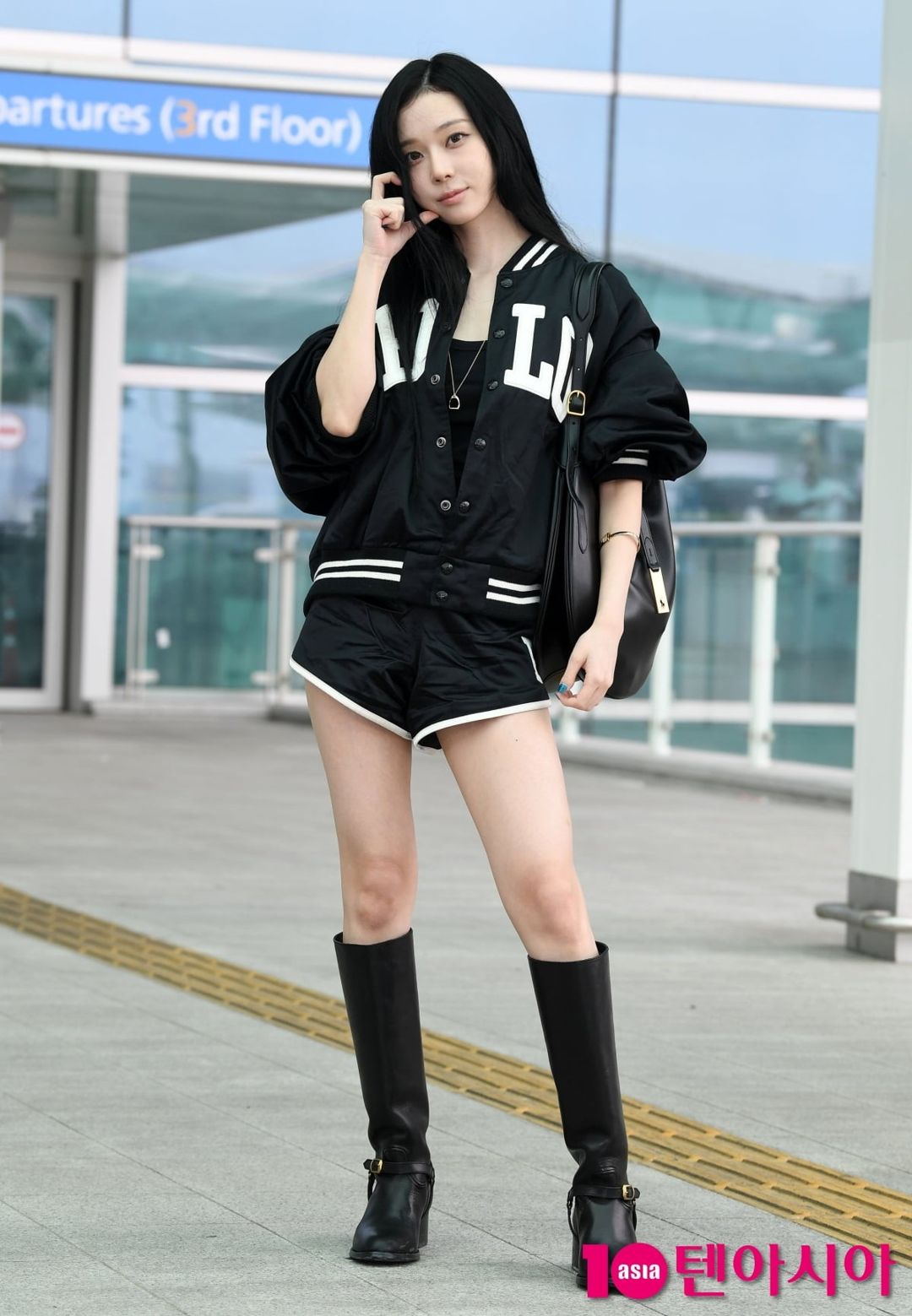 Jacket & Mini Skirt — Korean Street Style