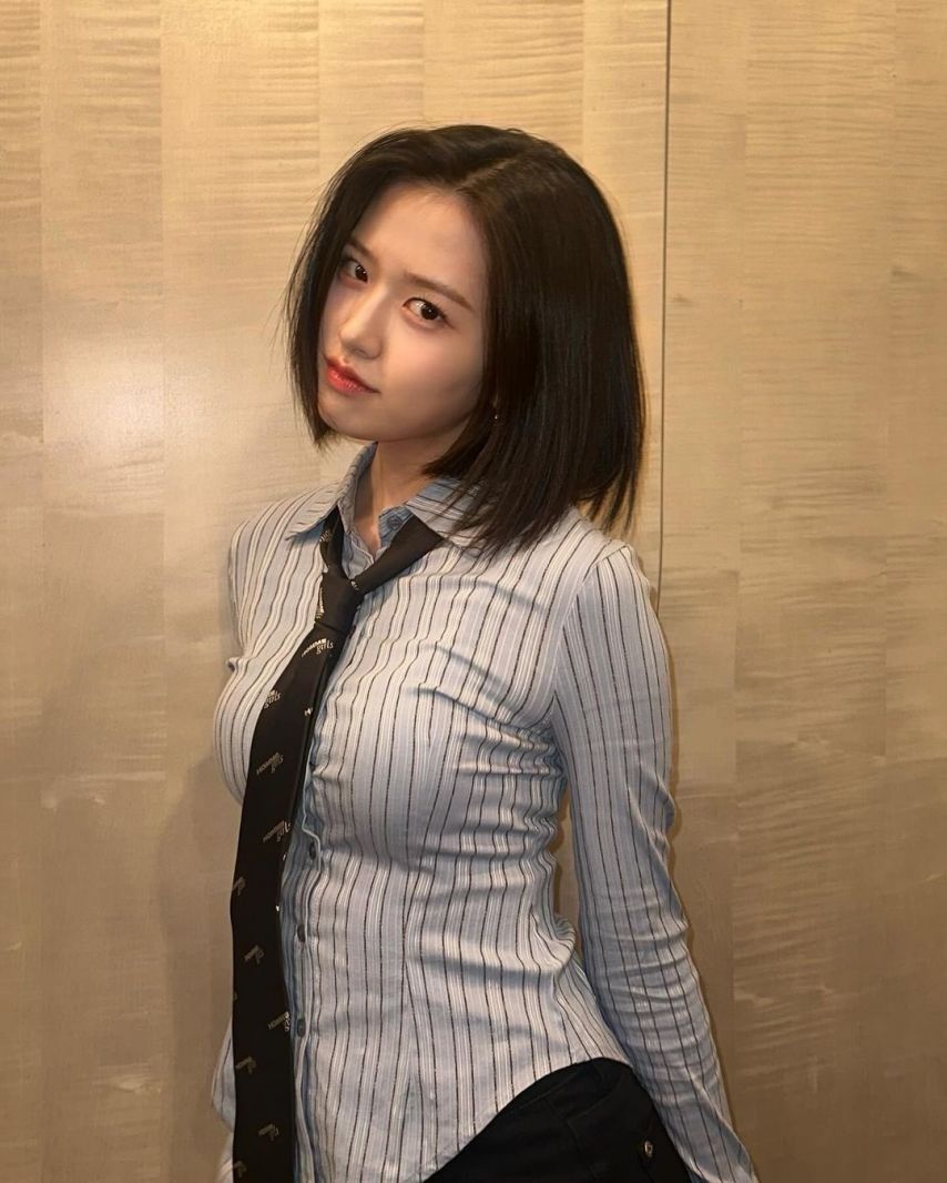 Jacket & Pleated Skirt — Korean Street Style