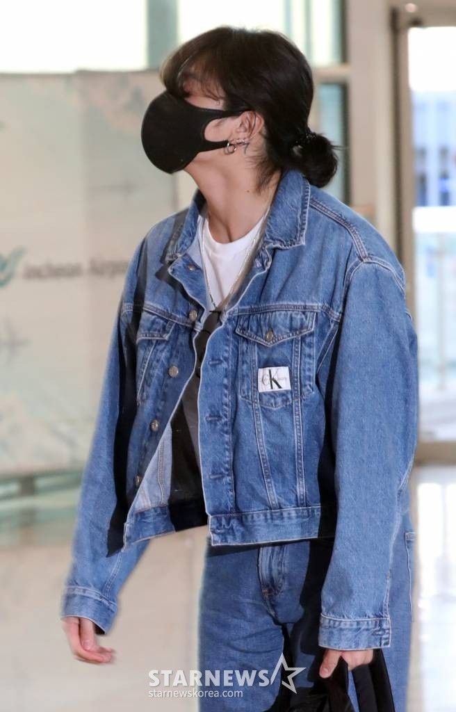 Jacket & Sweatpants — Korean Street Style