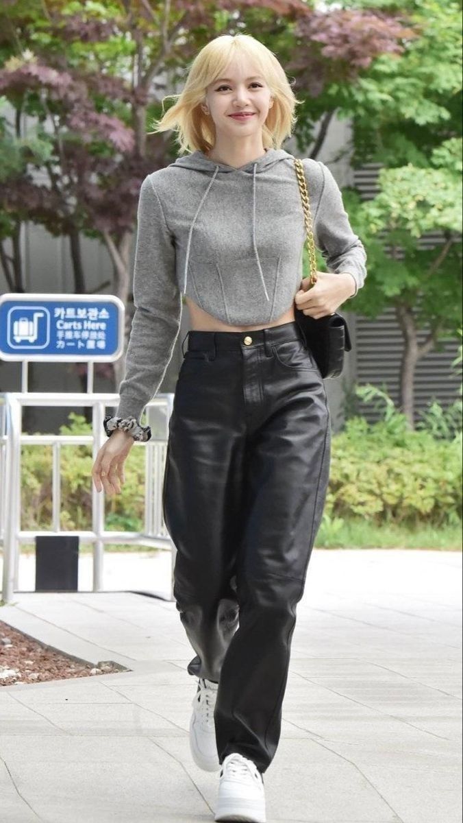 Jacket & Sweatpants — Korean Street Style