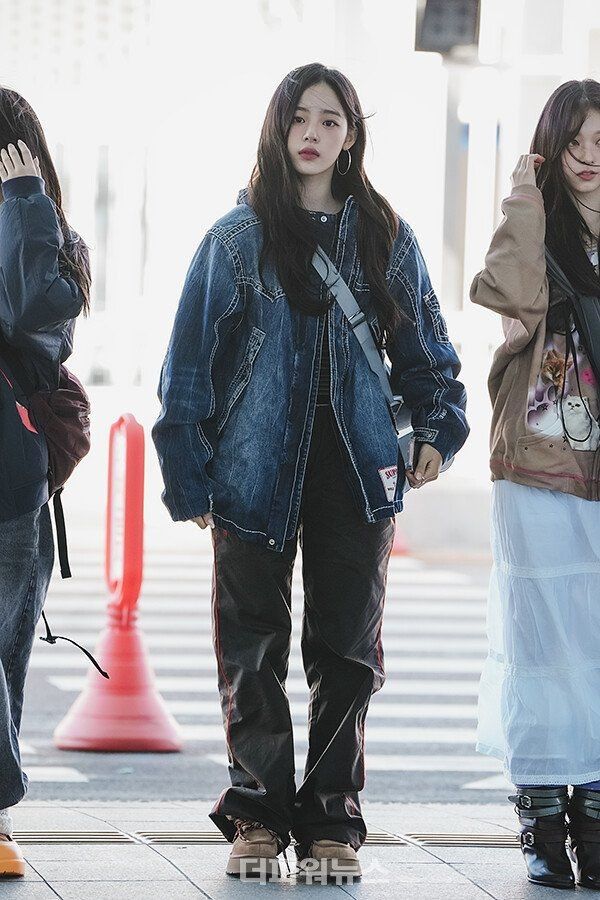 Jacket & Sweatpants — Korean Street Style