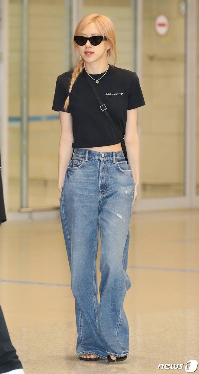 Jacket & Sweatpants — Korean Street Style