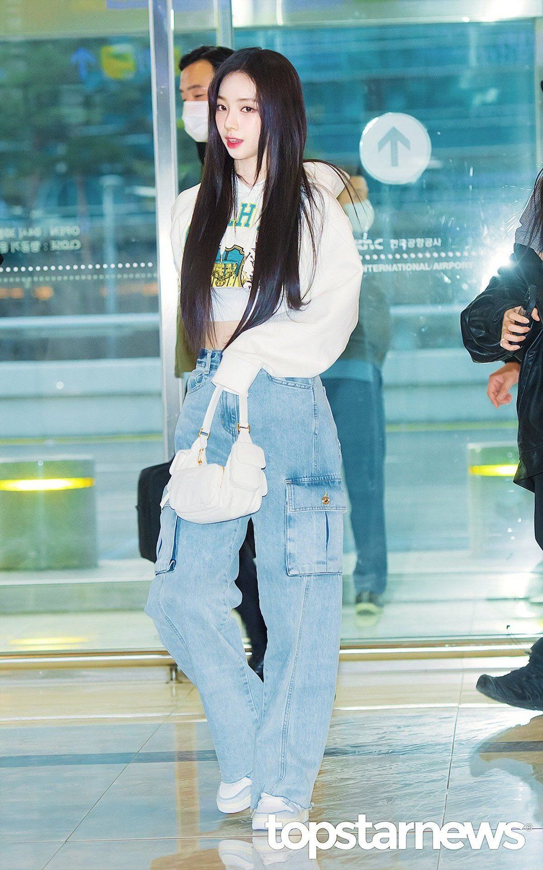 Jacket & Sweatpants — Korean Street Style