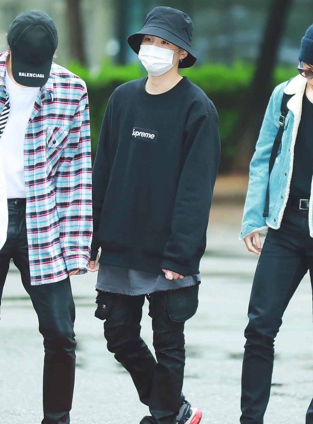 Jacket & Sweatpants — Korean Street Style
