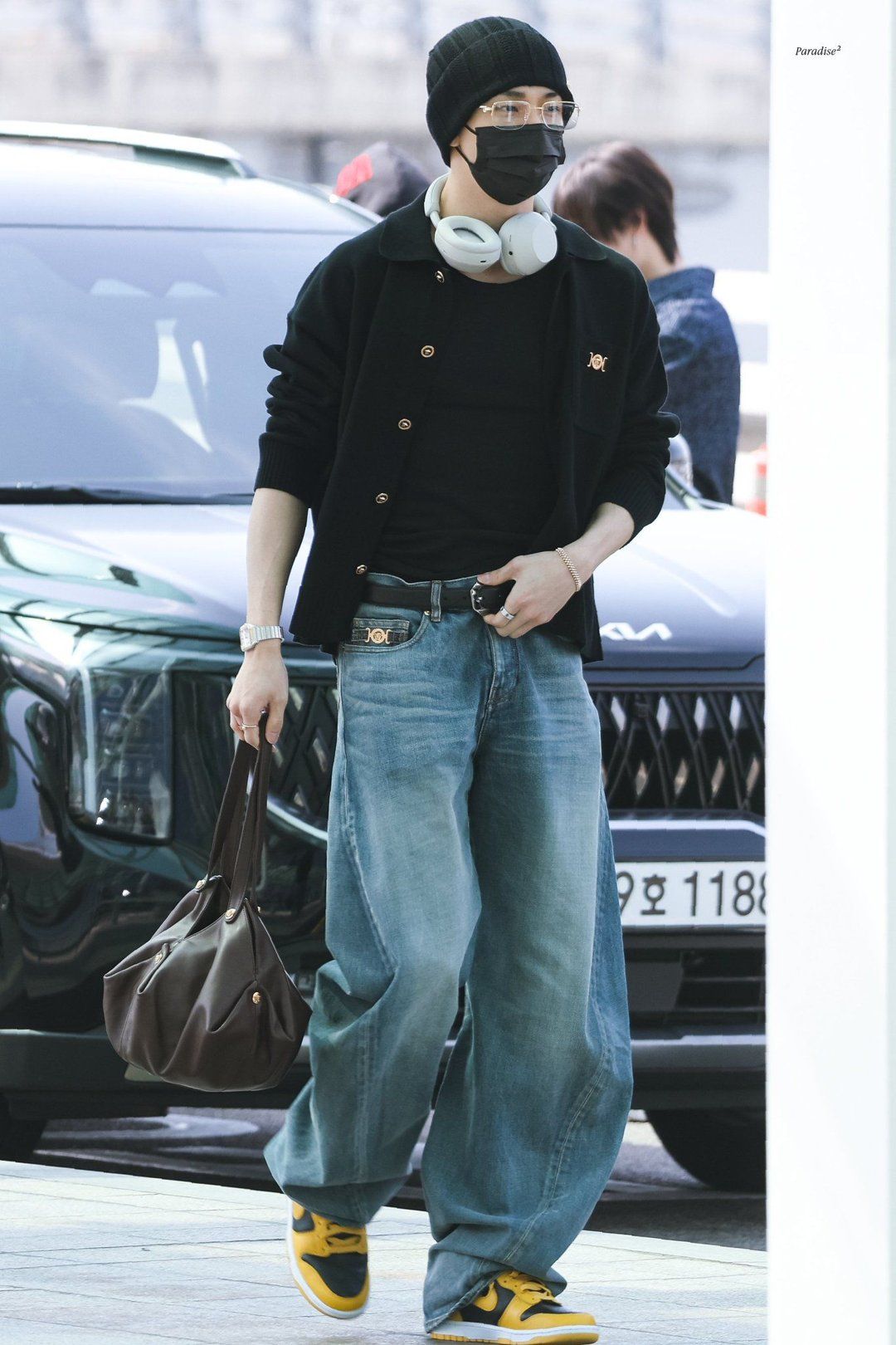 Jacket & Sweatpants — Korean Street Style
