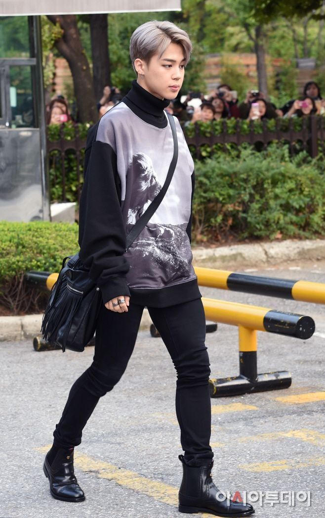 Jacket & Sweatpants — Korean Street Style