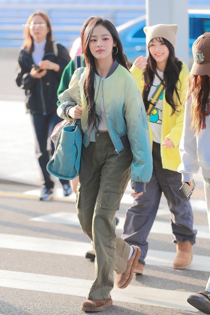 Jacket & Sweatpants — Korean Street Style
