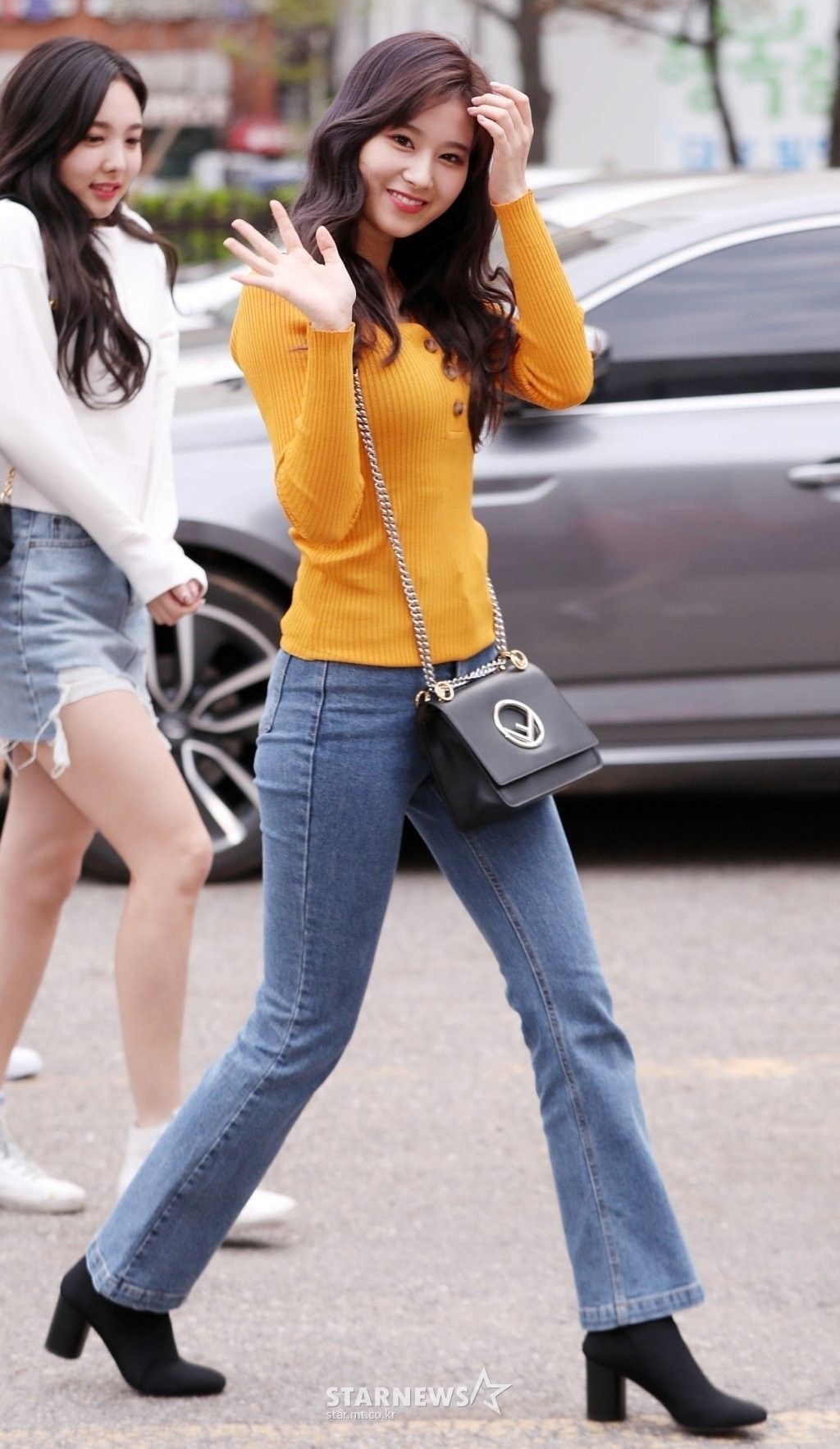 Jacket & Sweatpants — Korean Street Style