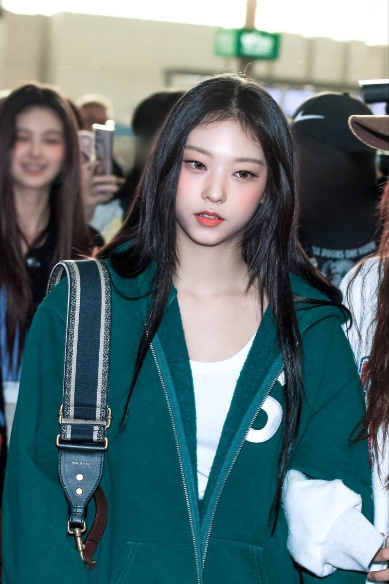 Jacket & Sweatpants — Korean Street Style
