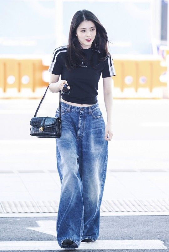 Jacket & Sweatpants — Korean Street Style