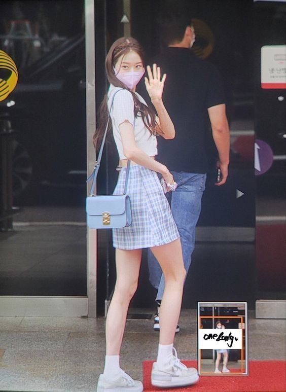 Jang Wonyoung Inspired K-Fashion Look #17
