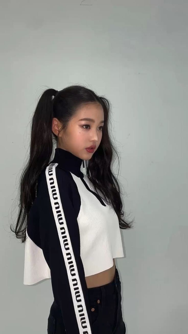 Jang Wonyoung Inspired K-Fashion Look #8