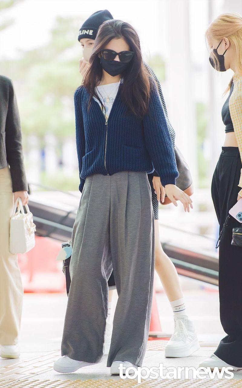 Jennie Inspired K-Fashion Look #32