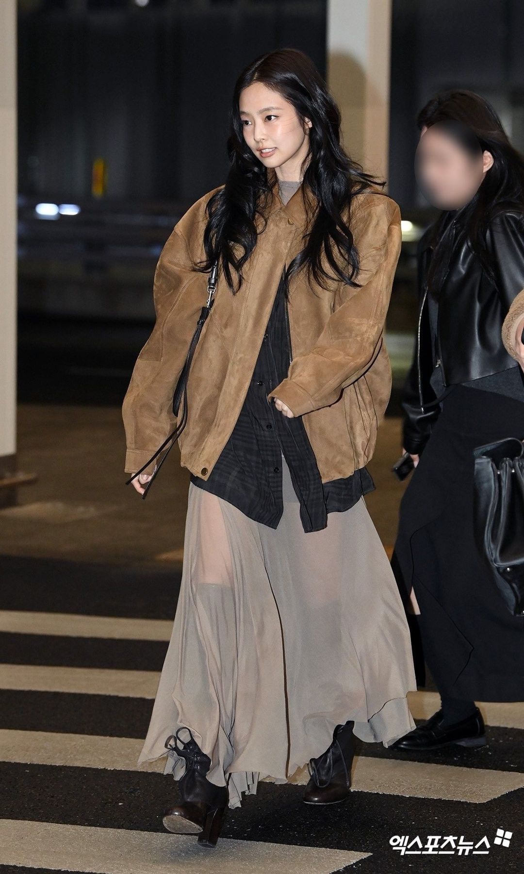 Jennie Inspired K-Fashion Look #6
