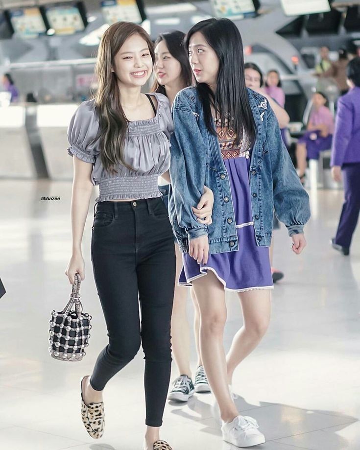 Jisoo Inspired K-Fashion Look #72