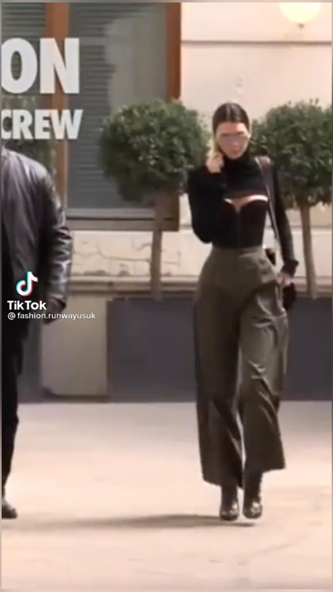 Kendall Jenner Inspired K-Fashion Look #36