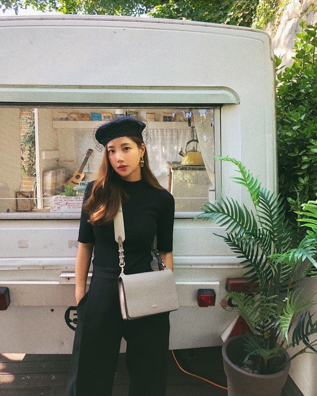 Ki Eun-se Inspired K-Fashion Look #1