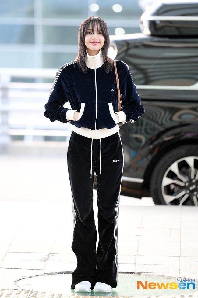 Lisa Inspired K-Fashion Look #15
