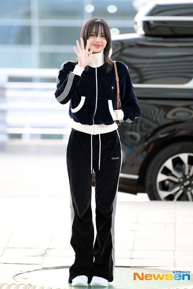 Lisa Inspired K-Fashion Look #18
