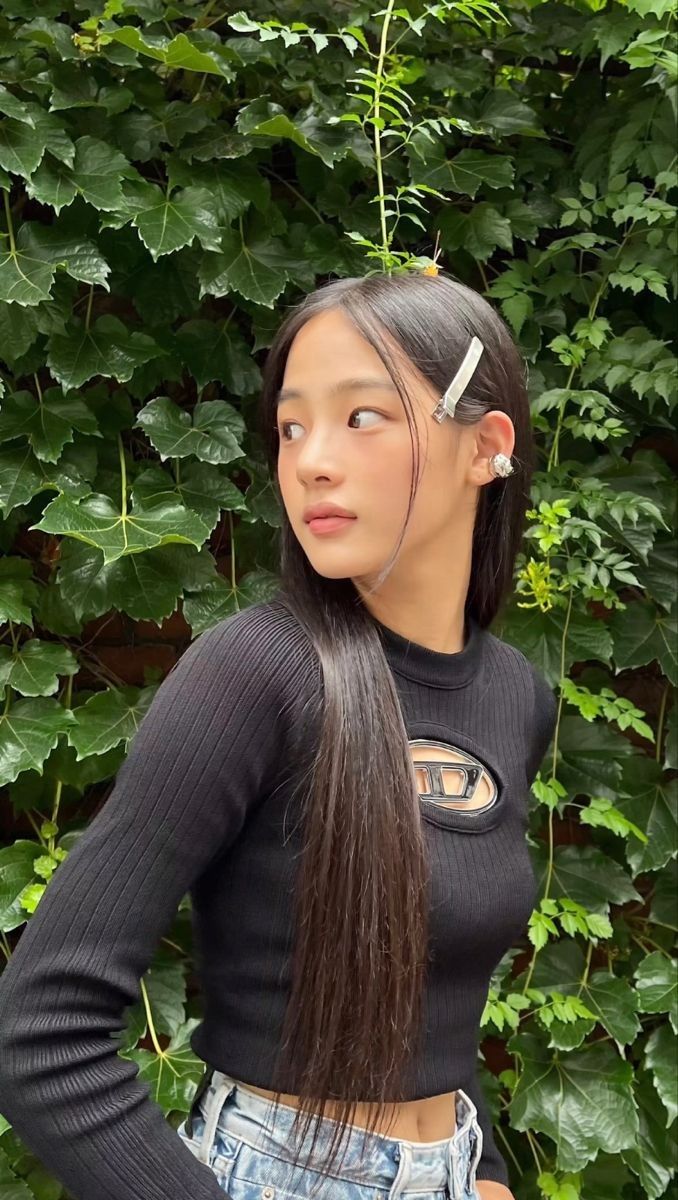 Minji Inspired K-Fashion Look #20