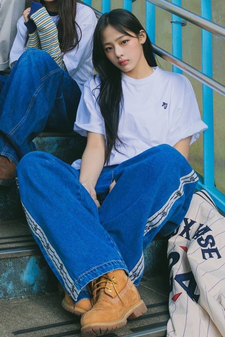 Minji Inspired K-Fashion Look #33