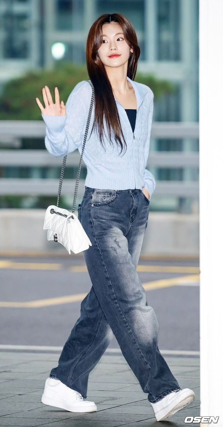 Yeji ITZY Inspired K-Fashion Look #3
