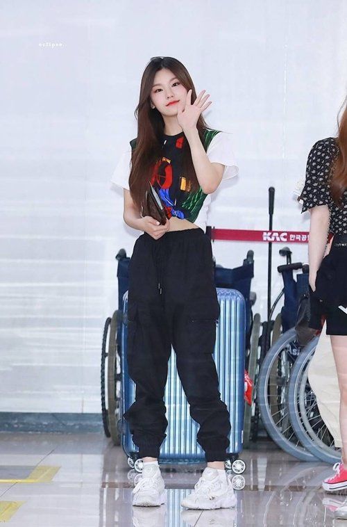 Yeji ITZY Inspired K-Fashion Look #8