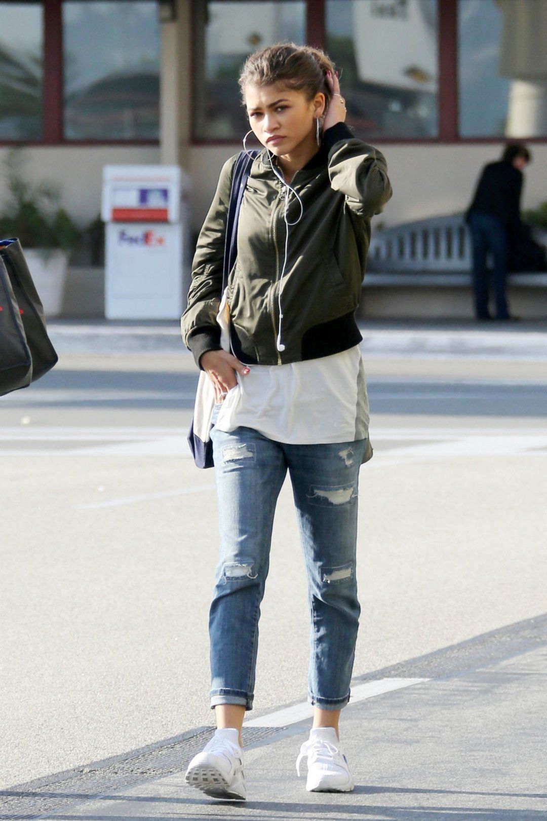 Zendaya Inspired K-Fashion Look #39