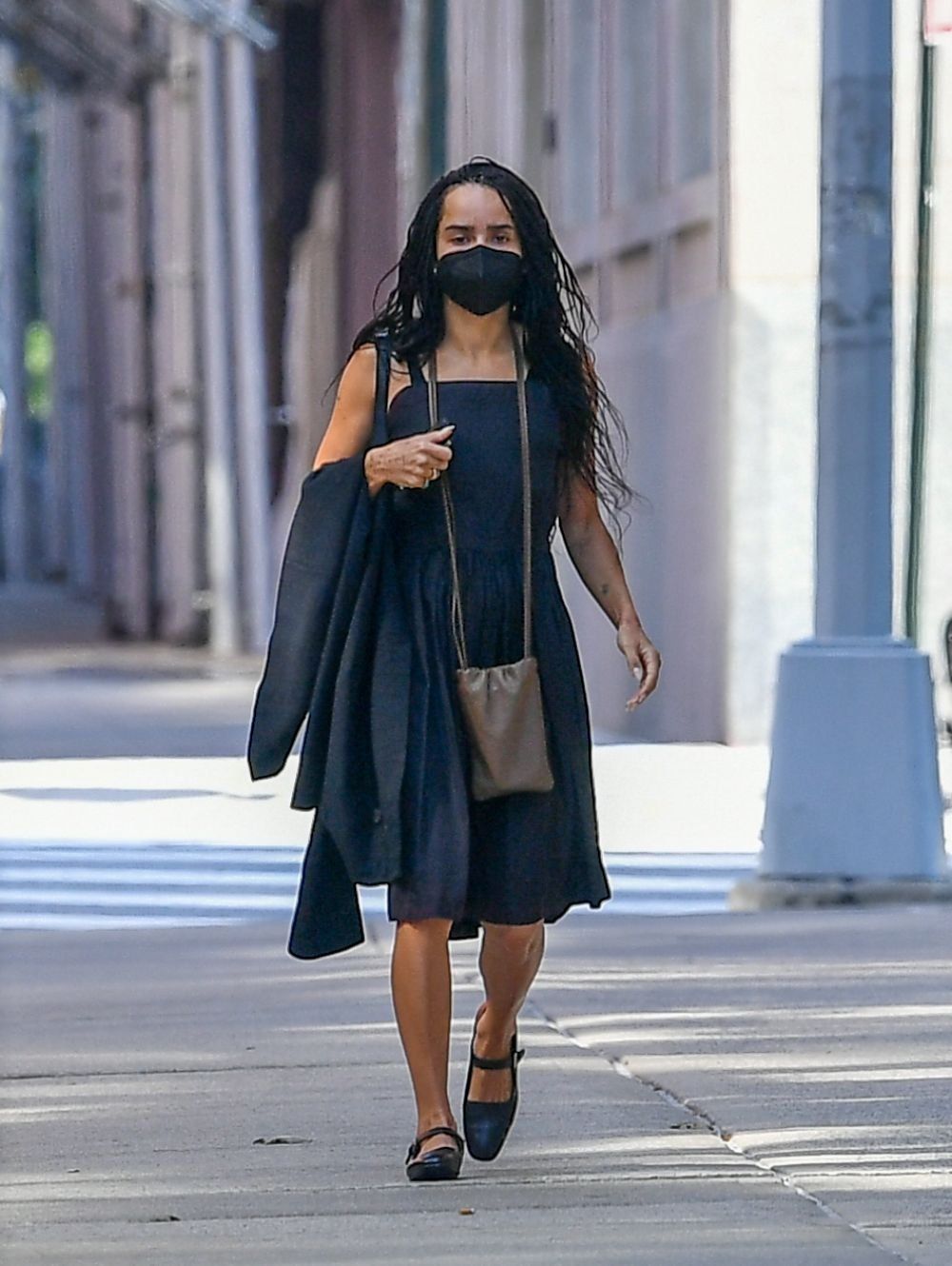 Zoe Kravitz Inspired K-Fashion Look #9